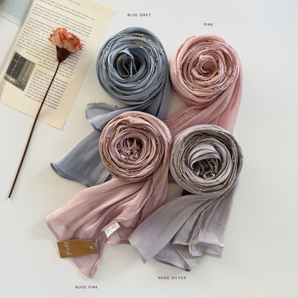 Organza Shimmer with Golden Chain