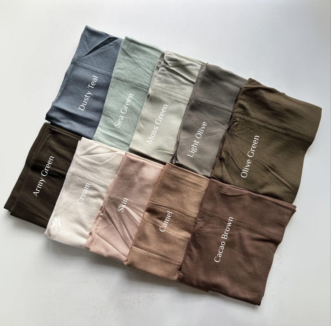 Shop ZERA Premium Tube Caps at ANAYAH HIJABS. Soft, comfortable, and breathable hijab caps with fast online delivery across India.
